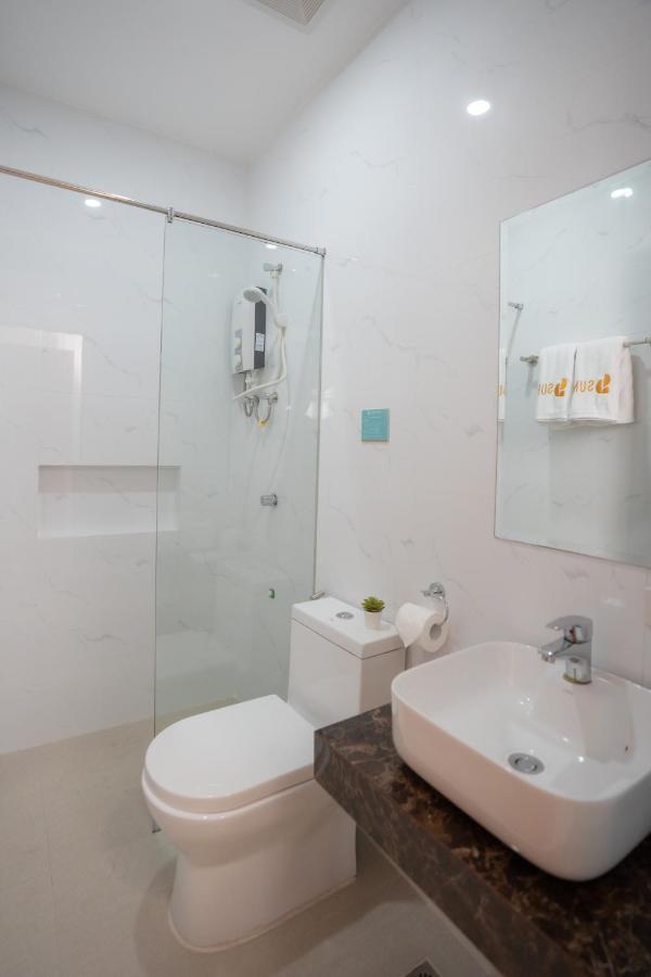 Hotel Sundaze Dormitel à Naga  Extérieur photo